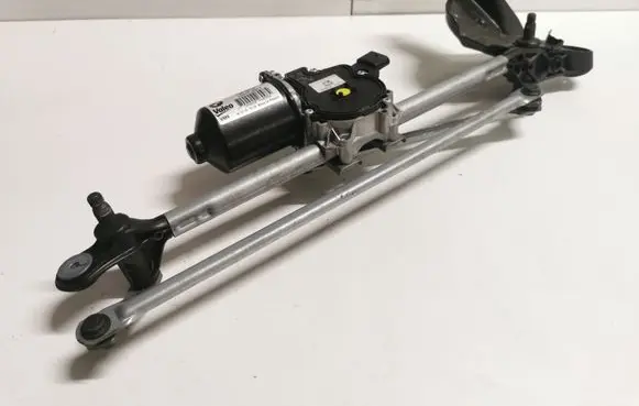 BMW 4 F36 Gran coupe Front wiper linkage and motor 7267504