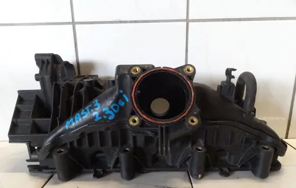 Renault Master III Intake manifold 140039990R
