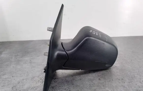 Hyundai Matrix Front door electric wing mirror 