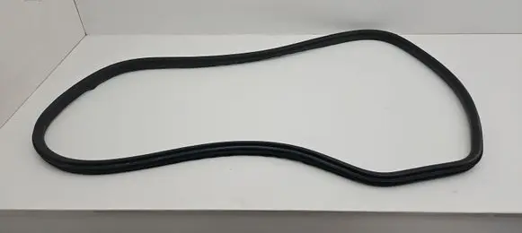 Volvo V60 Rubber seal rear door 895291