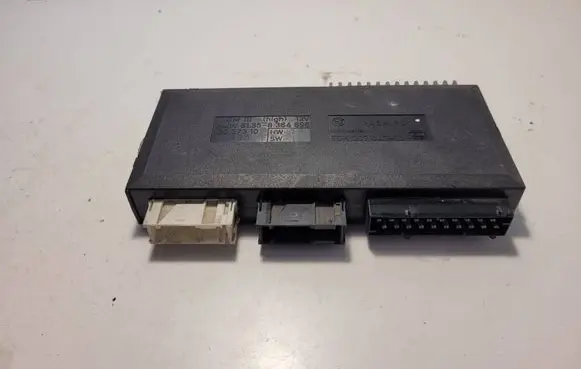 BMW 5 E39 Comfort/convenience module 8364696 5DK00704710 12037310