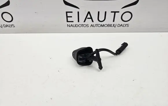 BMW 3 E90 E91 Windshield washer spray nozzle 7131299 8365385 963658
