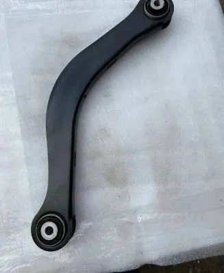 Rear upper control arm/wishbone