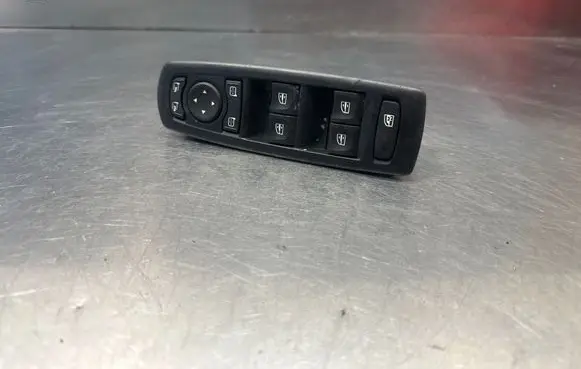 Renault Laguna III Electric window control switch 809610006R