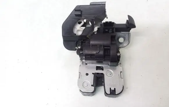 Audi A1 Tailgate/trunk/boot lock/catch/latch 8K9827505A