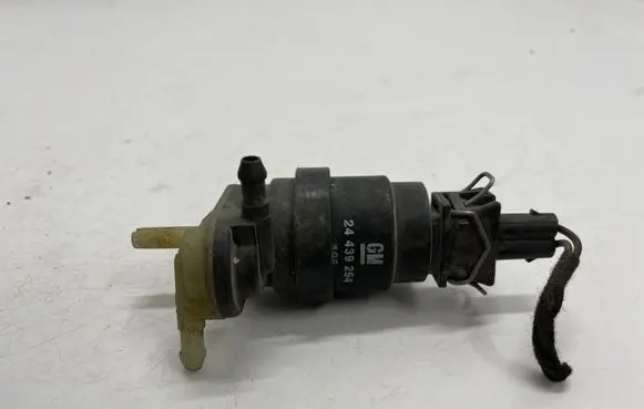 Opel Zafira C Windscreen/windshield washer pump 24439254
