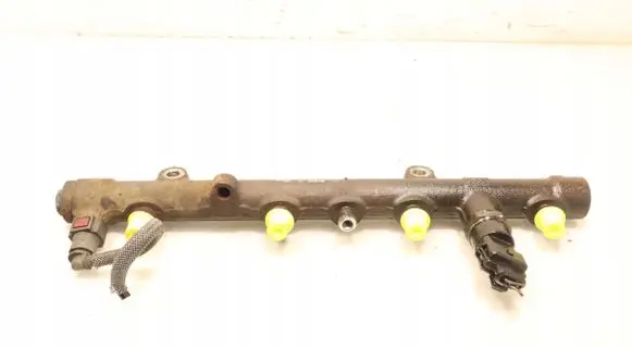 Fuel main line pipe