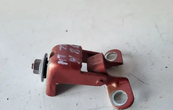 Peugeot 2008 I Tailgate/trunk/boot hinge