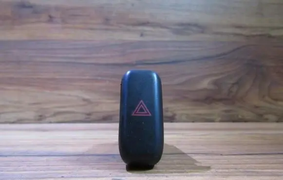 Mitsubishi Pajero Pinin Hazard light switch
