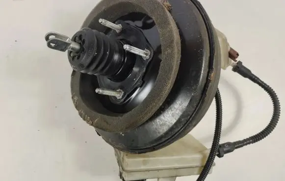 Peugeot Partner Brake booster 9681268680