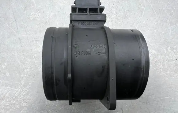 Mercedes-Benz Sprinter W906 Mass air flow meter F00C267006