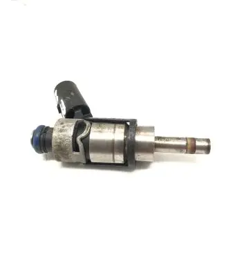 Audi A6 S6 C6 4F Fuel injector 06D133036D