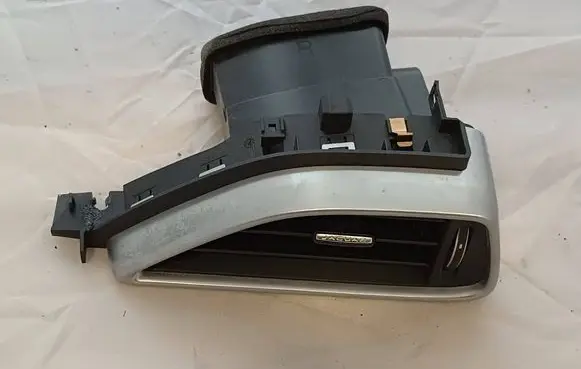 Jaguar F-Pace Dashboard air vent grill cover trim GX73018B08A 09458005