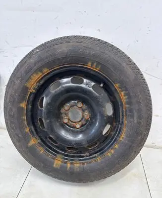 Volkswagen Golf IV R15 spare wheel 