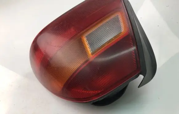 Honda Civic Tailgate rear/tail lights 27275042