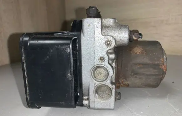 Honda Accord ABS Pump 3V095269 V09A20345 SEA00