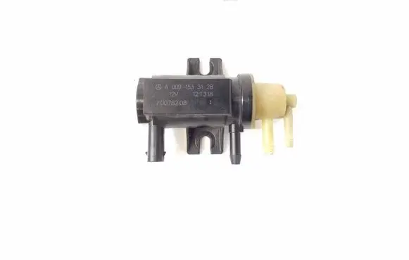 Mercedes-Benz SLK R172 Turbo solenoid valve A0091533128