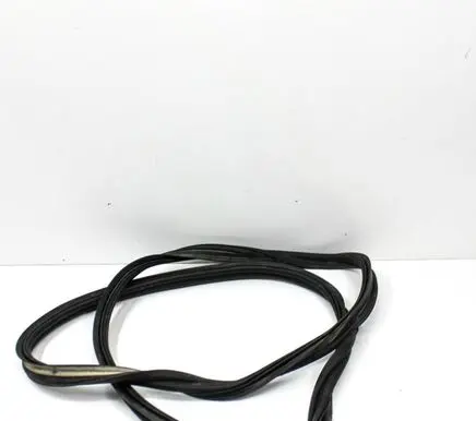 Volkswagen Jetta VII Trunk rubber seal (body) 