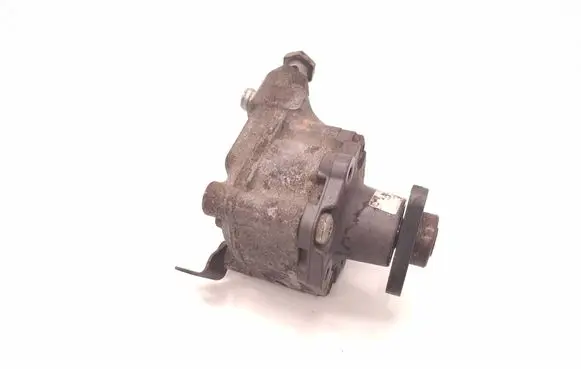 BMW X3 E83 Power steering pump 7652974116 7652974