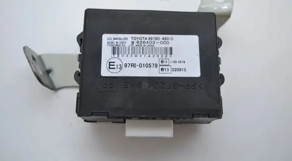 Lexus RX 330 - 350 - 400H Other devices 8978048010