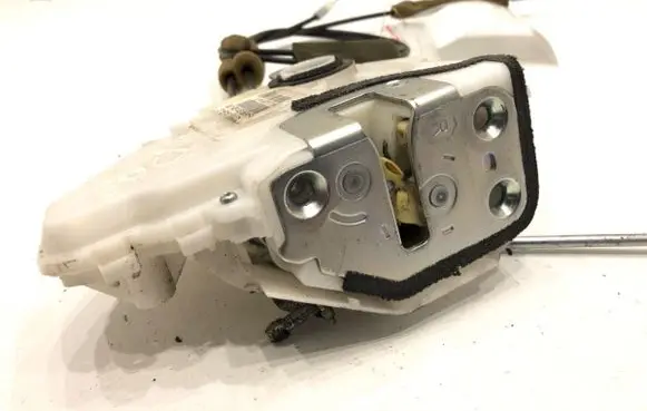 Honda Civic Front door lock 72111-SMR-G1