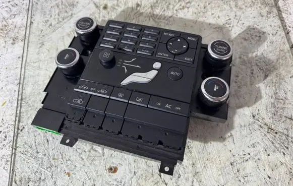 Volvo S80 Climate control unit 30774374 MC48EA00075