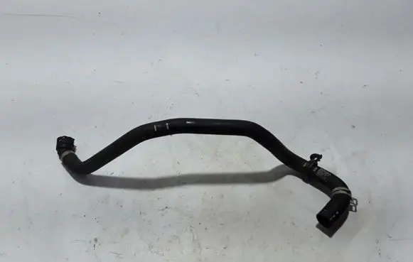 Volvo XC40 Engine coolant pipe/hose 32222087