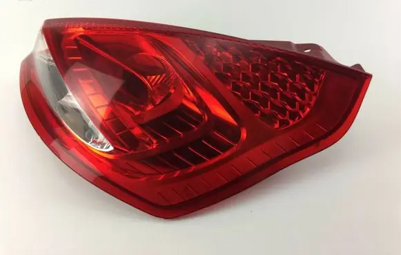 Ford Fiesta Rear/tail lights 8A6113404AE Z4410
