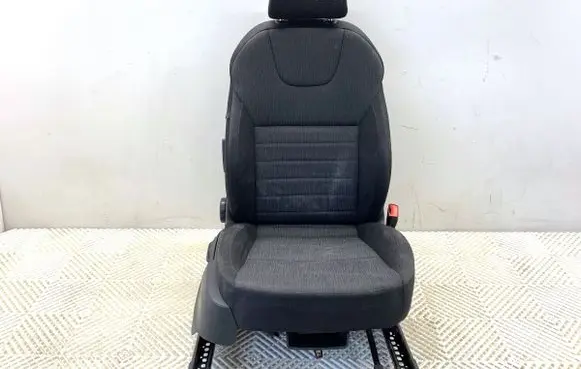 Skoda Octavia Mk3 (5E) Front passenger seat 