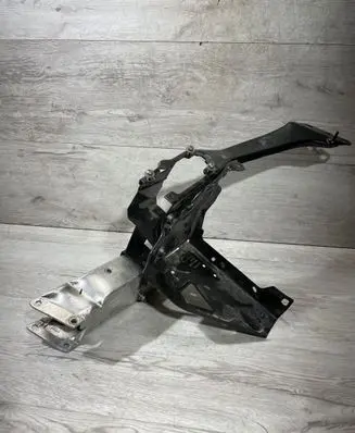BMW X1 F48 F49 Front bumper shock/impact absorber 7406385 28215110 7342501