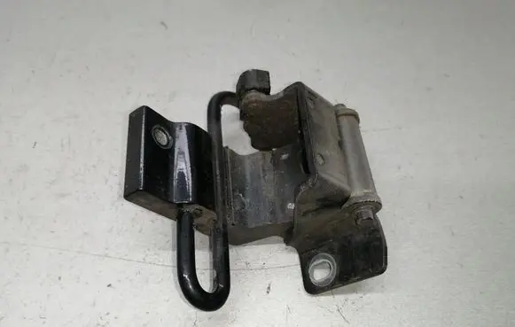 Audi A8 S8 D2 4D Rear door lower hinge 4D0833412C