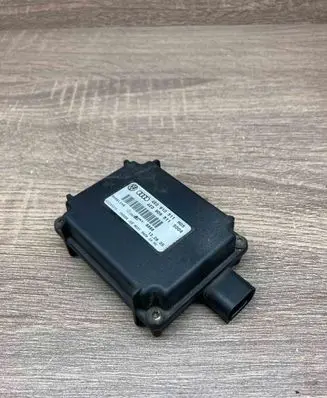 Audi A8 S8 D3 4E Homelink control unit 4E0910511
