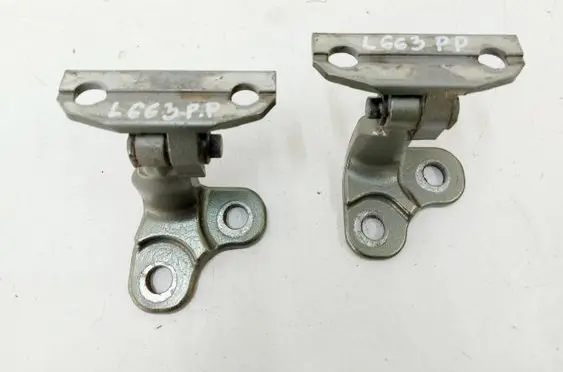 Land Rover Defender Front door hinge set L8B2-228A64-AC