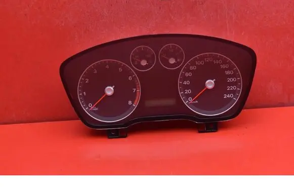 Ford Focus C-MAX Speedometer (instrument cluster) 4M5T10849EM
