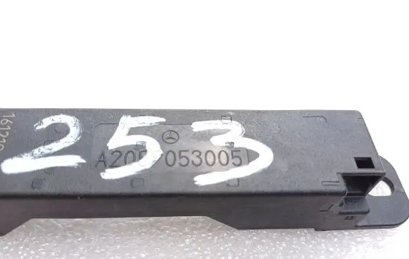 Mercedes-Benz GLC X253 C253 Keyless (KESSY) go control unit/module A2059053005
