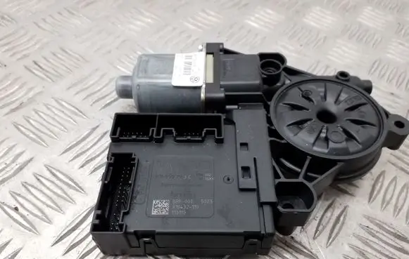 Volkswagen PASSAT B7 Front door window regulator motor 3C0959793C 3AA959701A