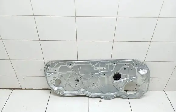 Volvo C30 Front door electric window regulator 8679978 998465-104 1342028