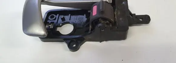Hyundai Santa Fe Rear door interior handle