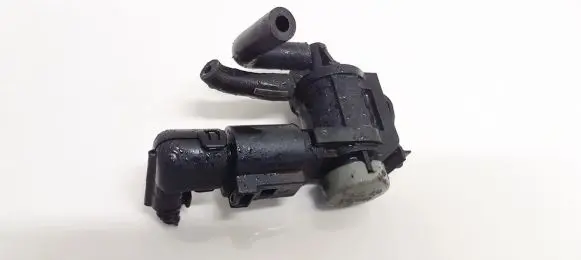 Volkswagen Touareg I Turbo solenoid valve 1j0906283c