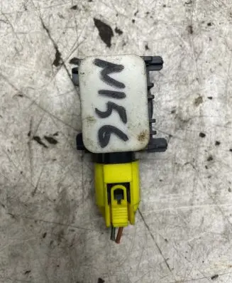 Mercedes-Benz ML W164 Airbag deployment crash/impact sensor 0038202826 402926 250906