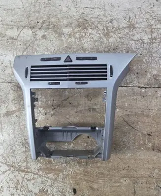 Opel Astra H Hazard light switch 13100111 0320 03758030