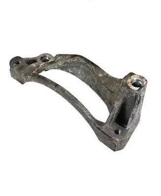 Volkswagen Touareg I A/C compressor mount bracket 070260885A
