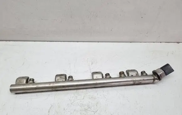 BMW 7 F01 F02 F03 F04 Fuel main line pipe 7537319