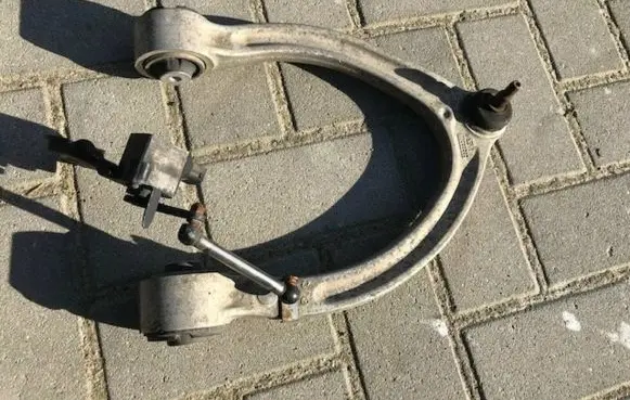 Mercedes-Benz Vito Viano W638 Front control arm