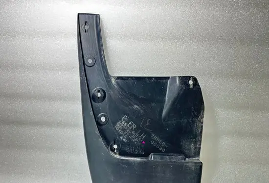 Toyota Land Cruiser (J150) Front mudguard 7662260150