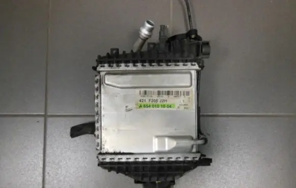 Mercedes-Benz E W213 Intercooler radiator A64540900100