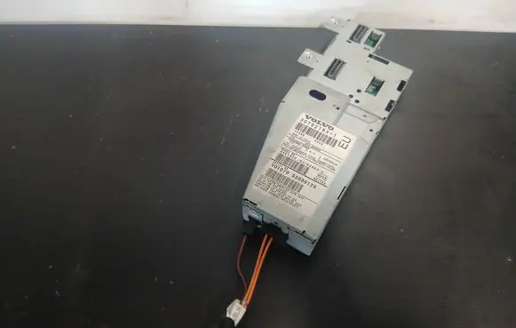 Volvo XC90 Aerial GPS antenna 307521841 53090128 34E107C