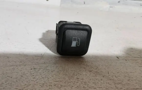 Seat Toledo II (1M) Fuel tank opening switch 3B0959833A