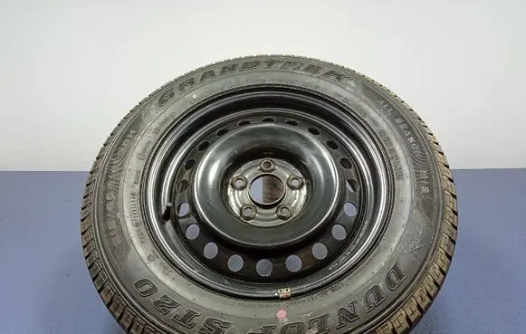 Nissan X-Trail T30 R17 spare wheel 