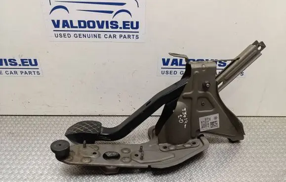 Volkswagen Transporter - Caravelle T5 Brake pedal 7E1721057B 001747965 120414